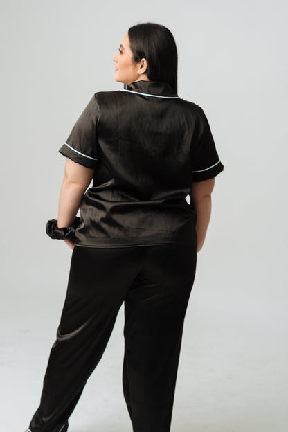 Luci pantalón largo camisa manga corta