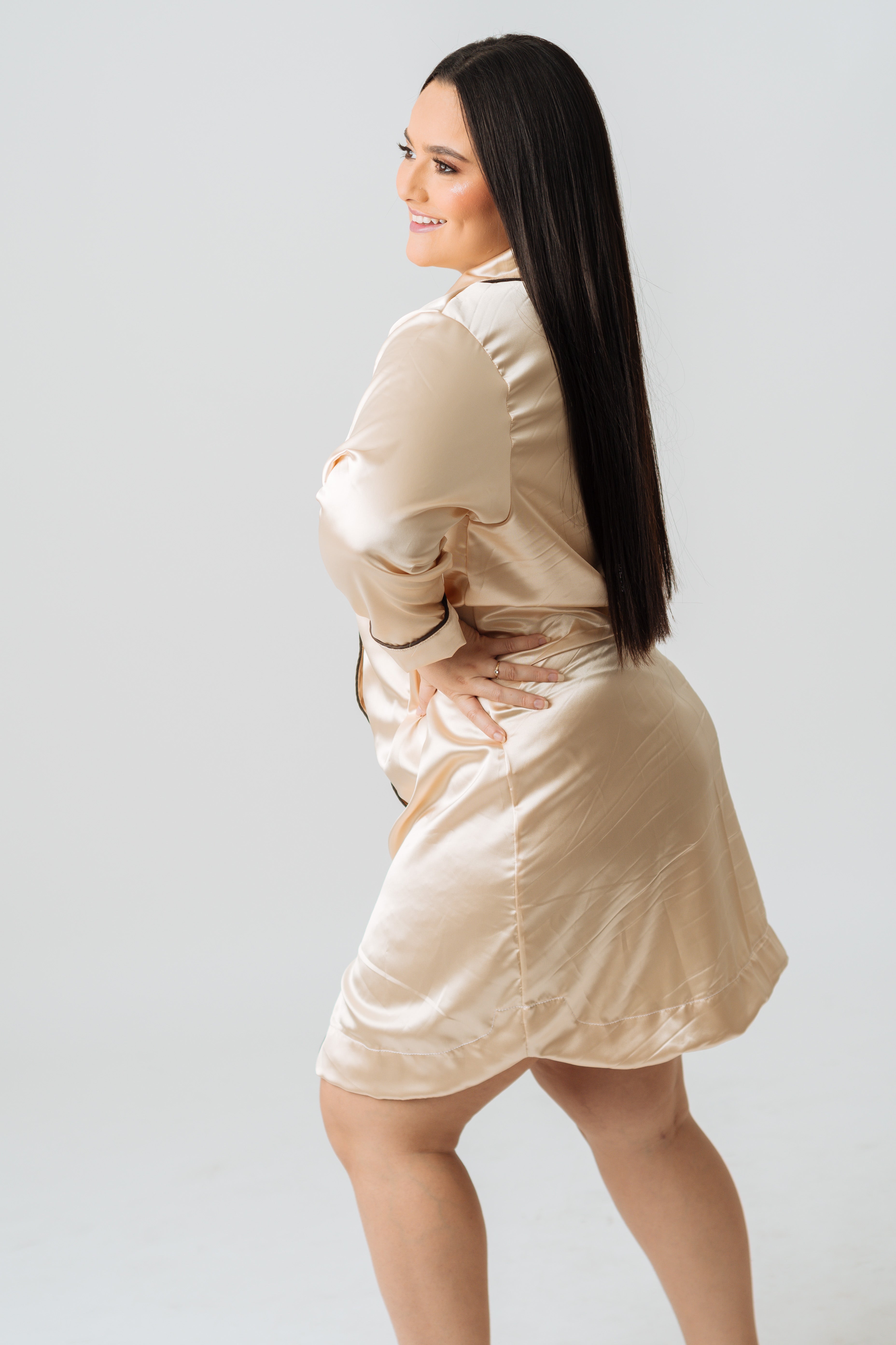 Cecilia manga larga champagne